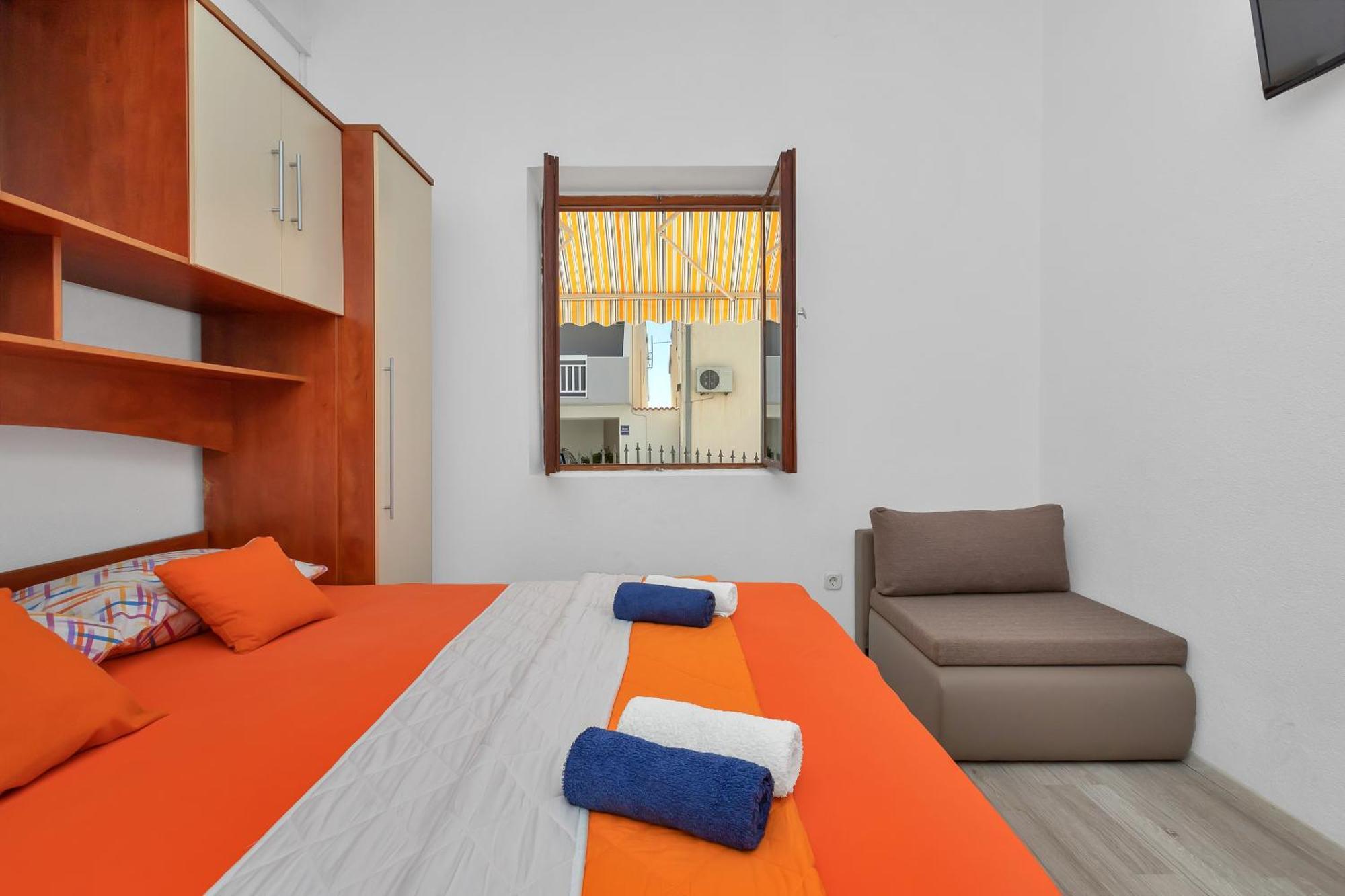 Ferdo Apartment *