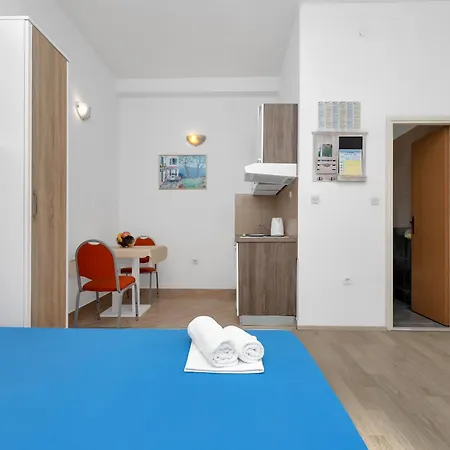 Apartments Ferdo Zivogosce Room photo