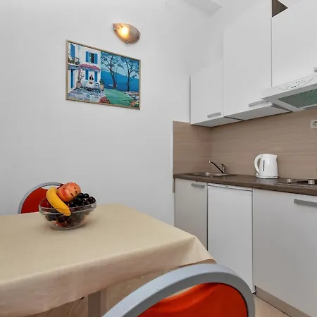 Apartments Ferdo Zivogosce Room photo