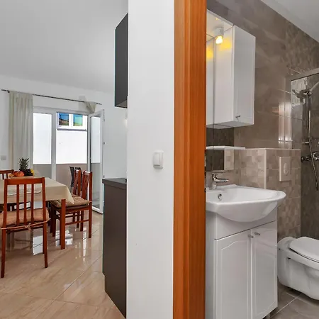 Apartments Ferdo Zivogosce Room photo