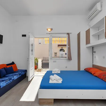 Apartments Ferdo Zivogosce Room photo