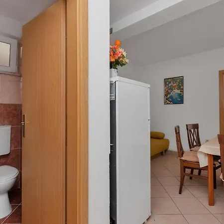 Apartments Ferdo Zivogosce Room photo