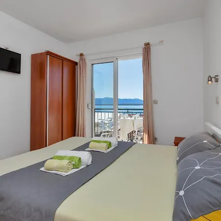 Apartments Ferdo Zivogosce Room photo