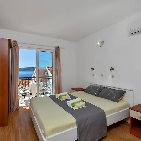Apartments Ferdo Zivogosce Room photo