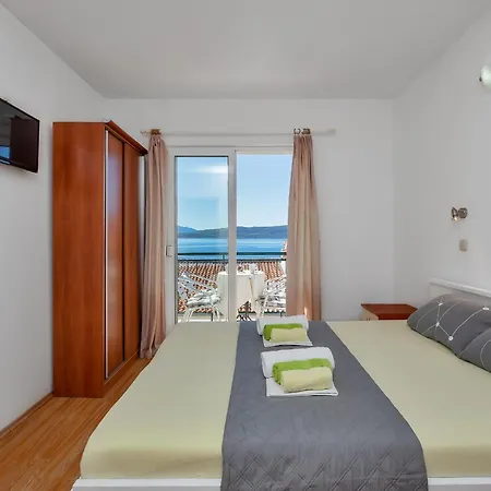 Apartments Ferdo Zivogosce Room photo