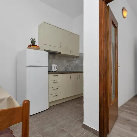 Apartments Ferdo Zivogosce Room photo
