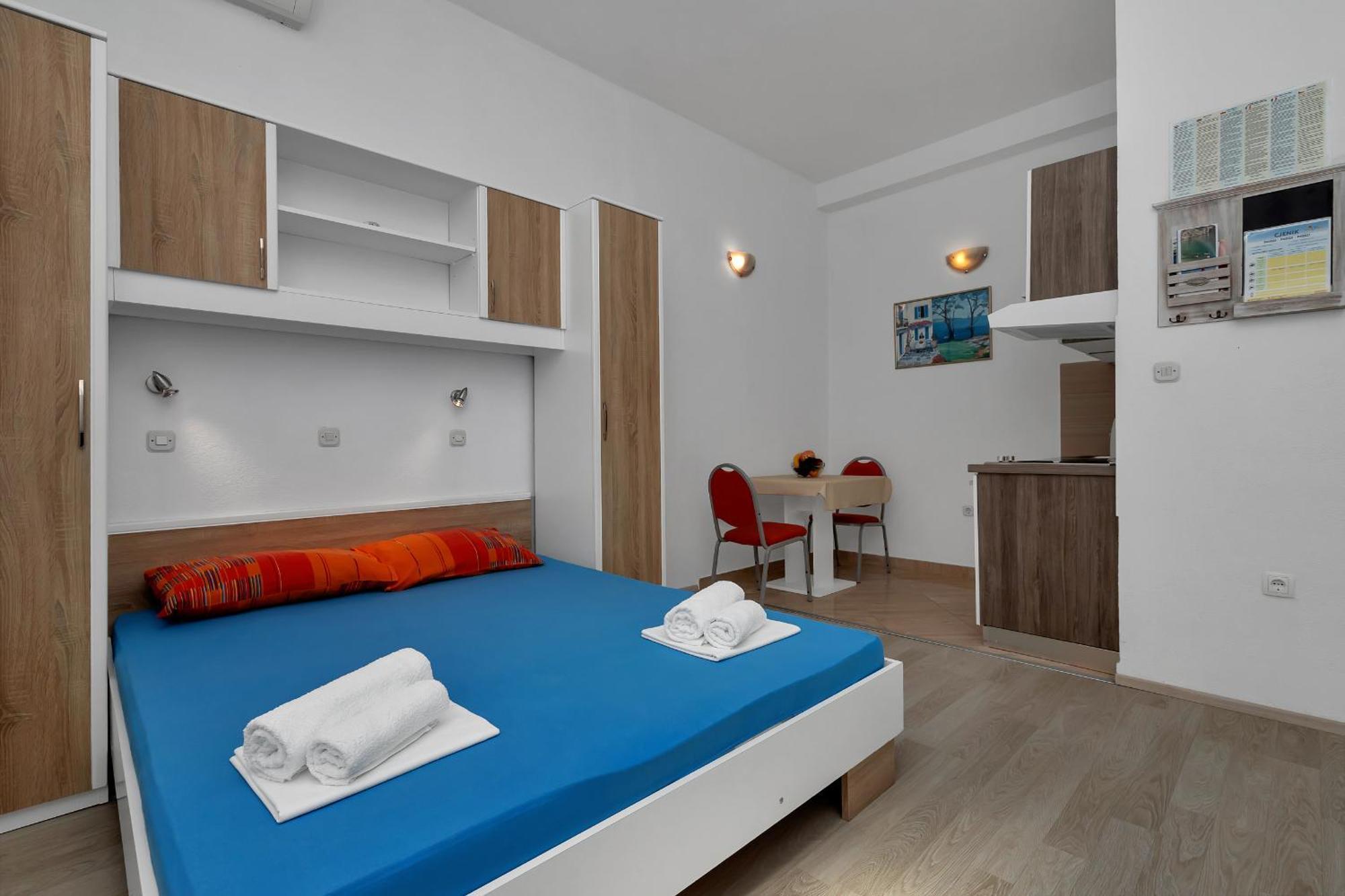 Ferdo Apartment *