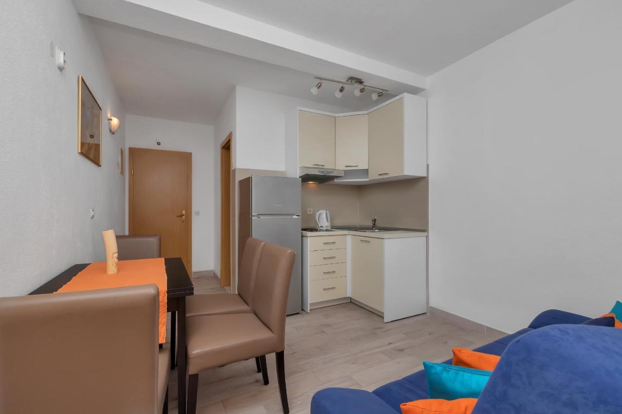 Ferdo Apartment *